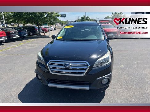 Used 2016 Subaru Outback 3.6R Limited AWD/4WD image 11