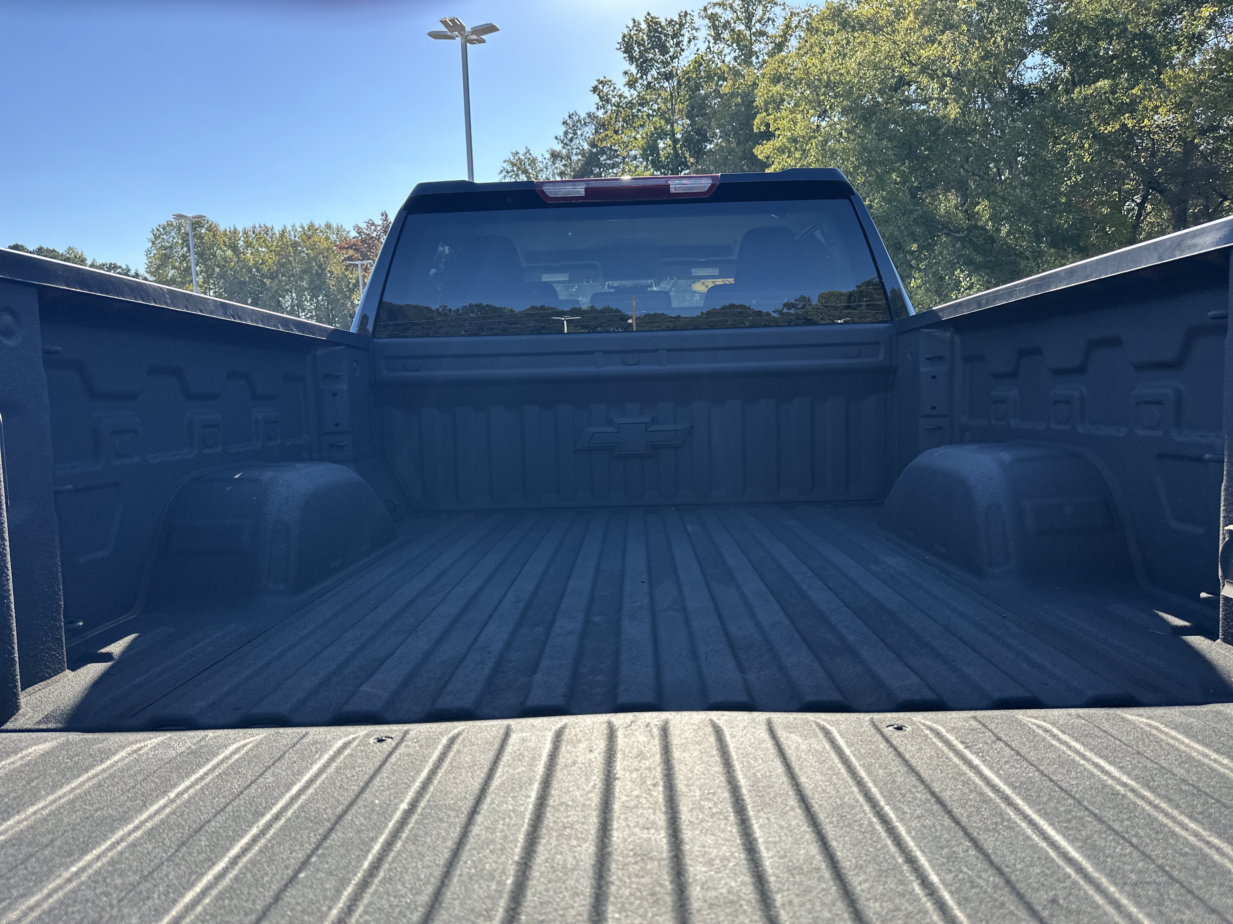 Used 2023 Chevrolet Silverado 1500 RST AWD/4WD image 19
