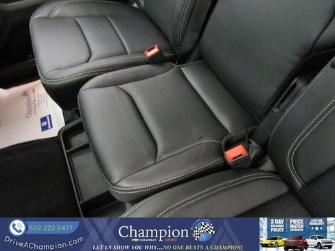 Used 2025 RAM 1500 Warlock AWD/4WD image 42