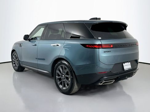 Certified 2025 Land Rover Range Rover Sport SE image 5