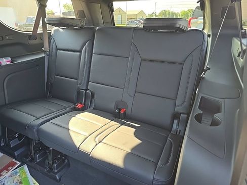 Used 2026 GMC Yukon XL Denali w/ Denali Reserve Package AWD/4WD image 23