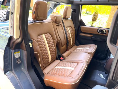 Used 2025 Ford Bronco Outer Banks AWD/4WD image 20