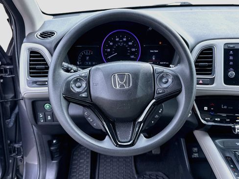 Used 2019 Honda HR-V EX image 12