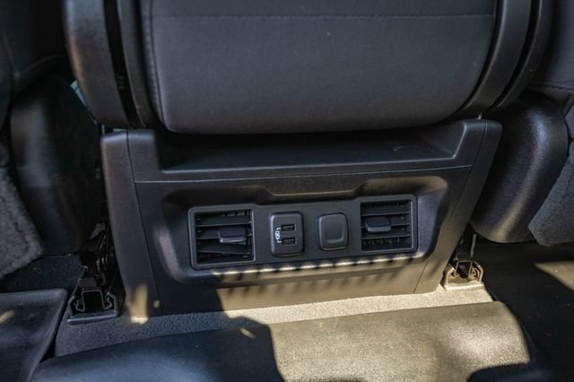 Used 2021 GMC Sierra 1500 SLE w/ X31 Off-Road Package AWD/4WD image 29