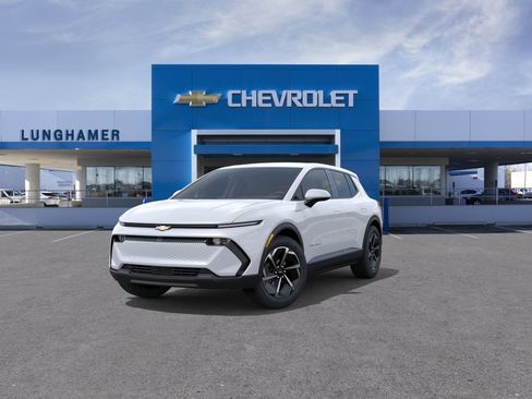 New 2026 Chevrolet Equinox EV LT w/ Comfort Package FWD image 32