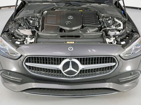 Used 2022 Mercedes-Benz C 300 Sedan w/ Exclusive Trim Package image 7