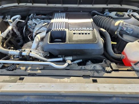 Used 2023 GMC Sierra 1500 Denali w/ Technology Package image 32