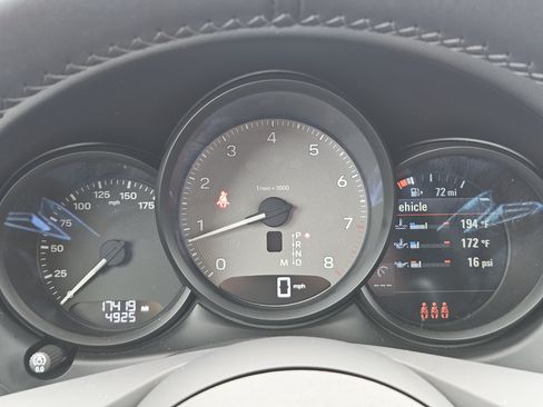 Certified 2023 Porsche Macan S AWD/4WD image 16