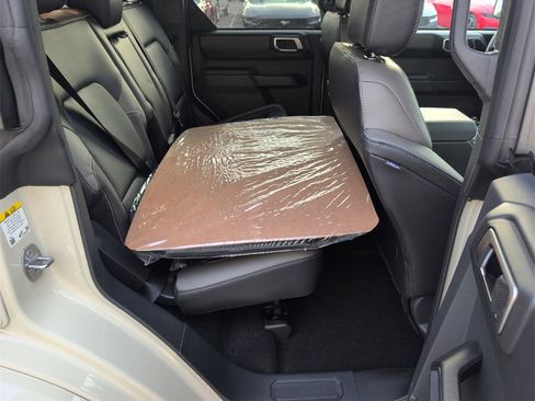 New 2025 Ford Bronco Outer Banks image 31