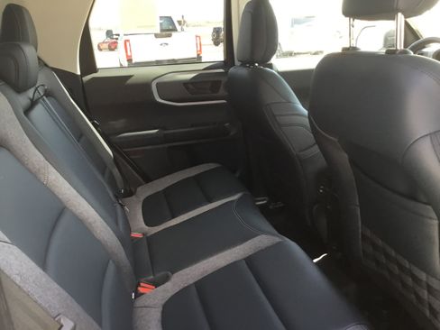 New 2024 Ford Bronco Sport Outer Banks w/ Tech Package image 8