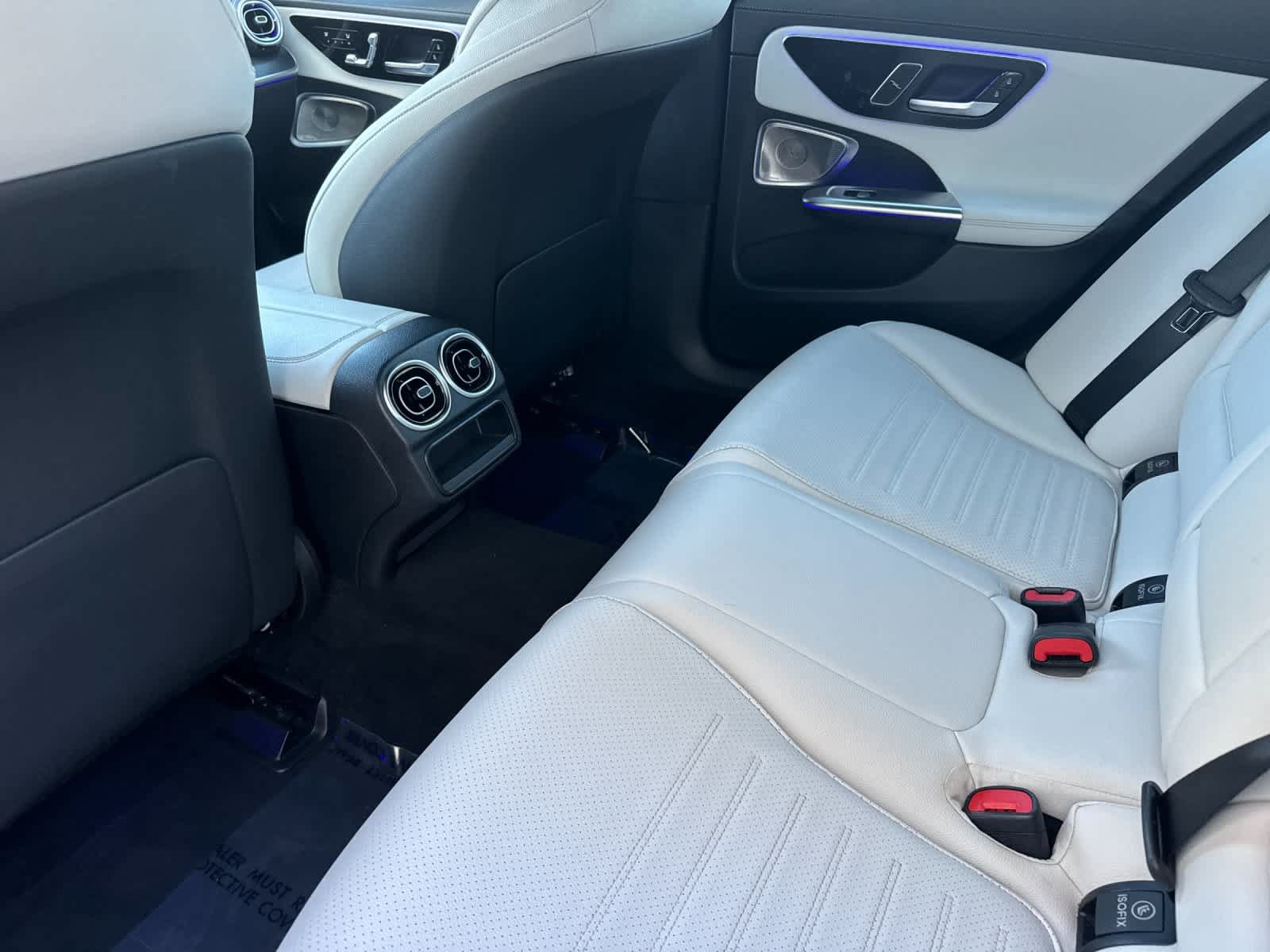 Used 2023 Mercedes-Benz C 300 Sedan image 12