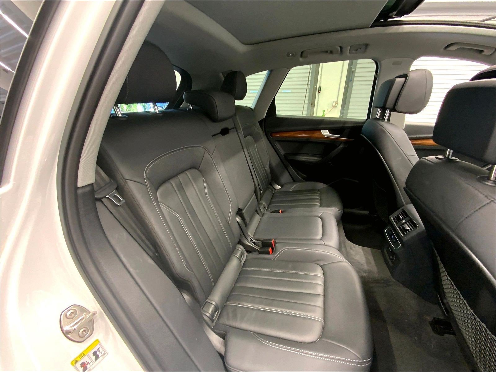 Certified 2023 Audi Q5 2.0T Premium Plus w/ Premium Plus Package AWD/4WD image 18