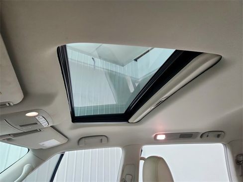 Used 2024 Nissan Armada Platinum w/ Captain's Chairs Package image 21