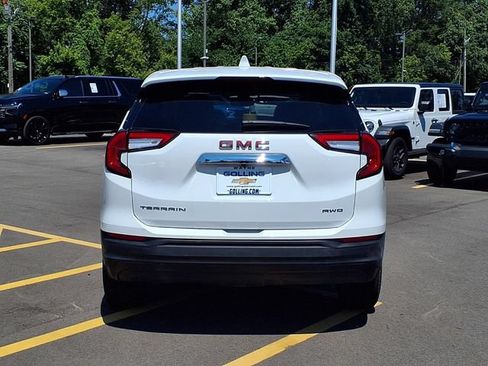 Used 2023 GMC Terrain SLE AWD/4WD image 20