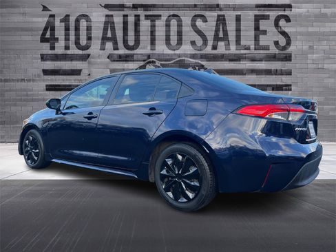 Used 2023 Toyota Corolla LE image 8