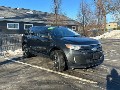 Used 2013 Ford Edge SEL w/ Black-White Styling Pkg image 3