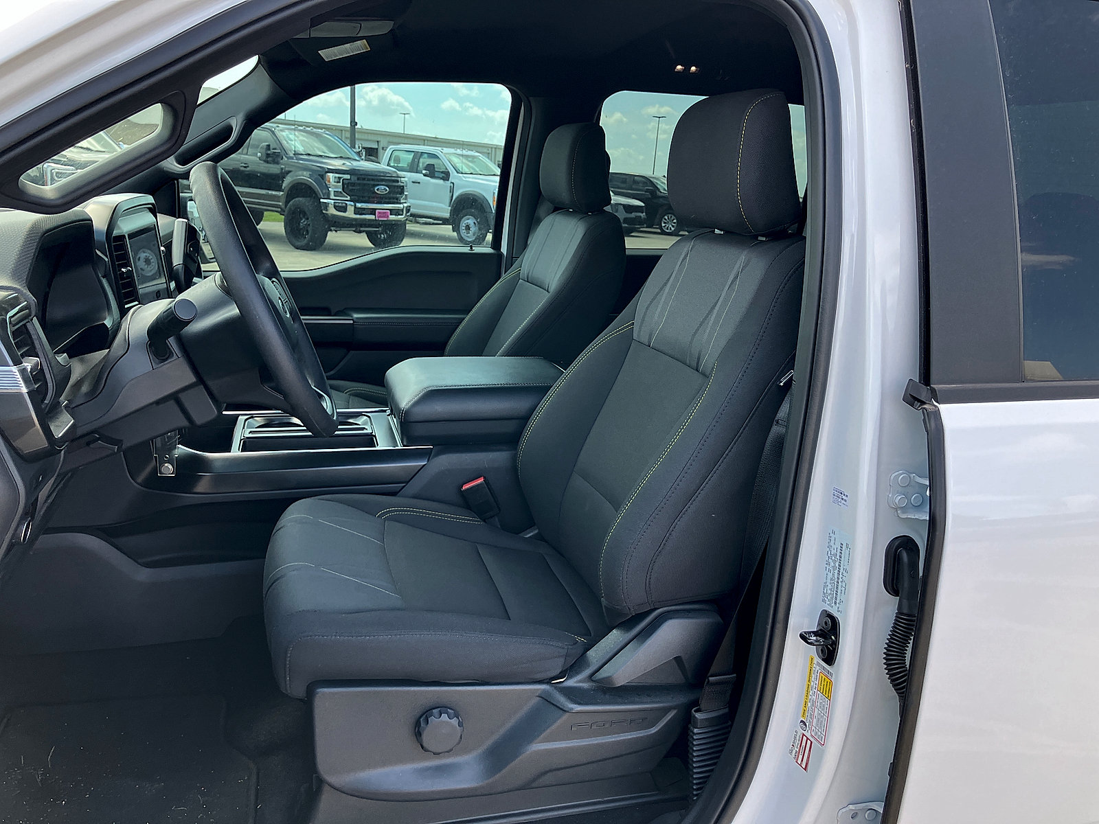 Used 2025 Ford F150 STX w/ Equipment Group 200A RWD image 22