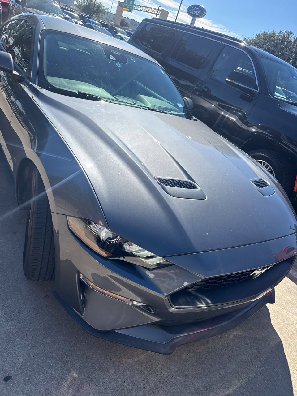 Used 2021 Ford Mustang Premium RWD image 8