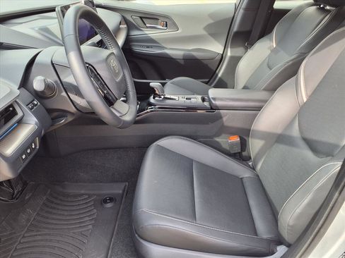 Used 2025 Toyota Prius Limited image 14
