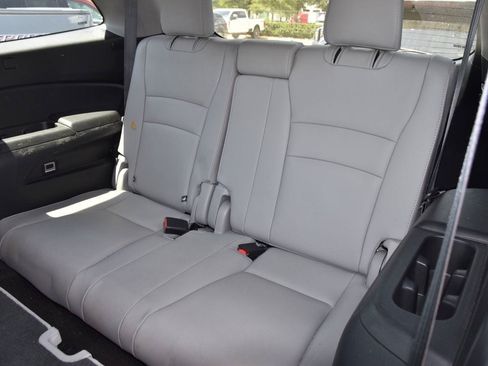 Used 2021 Honda Pilot Special Edition image 10