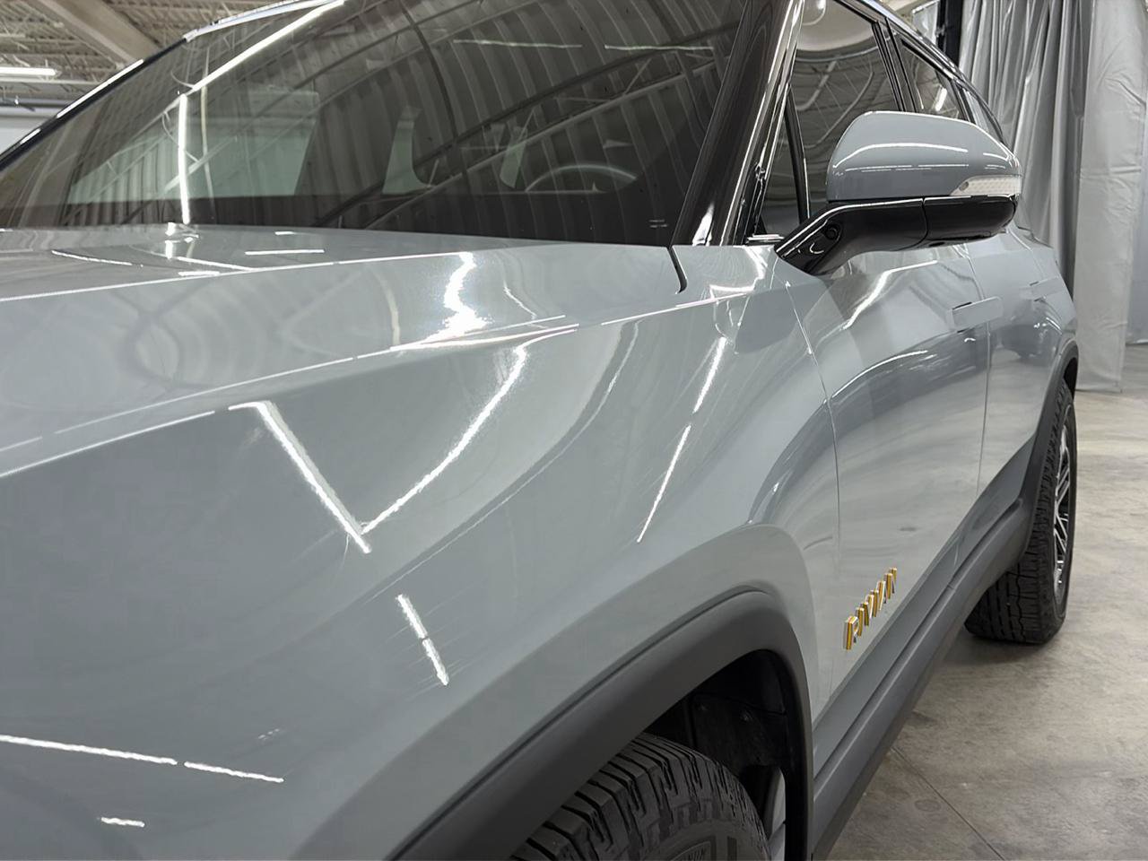 Used 2023 Rivian R1S Adventure Quad AWD/4WD image 2