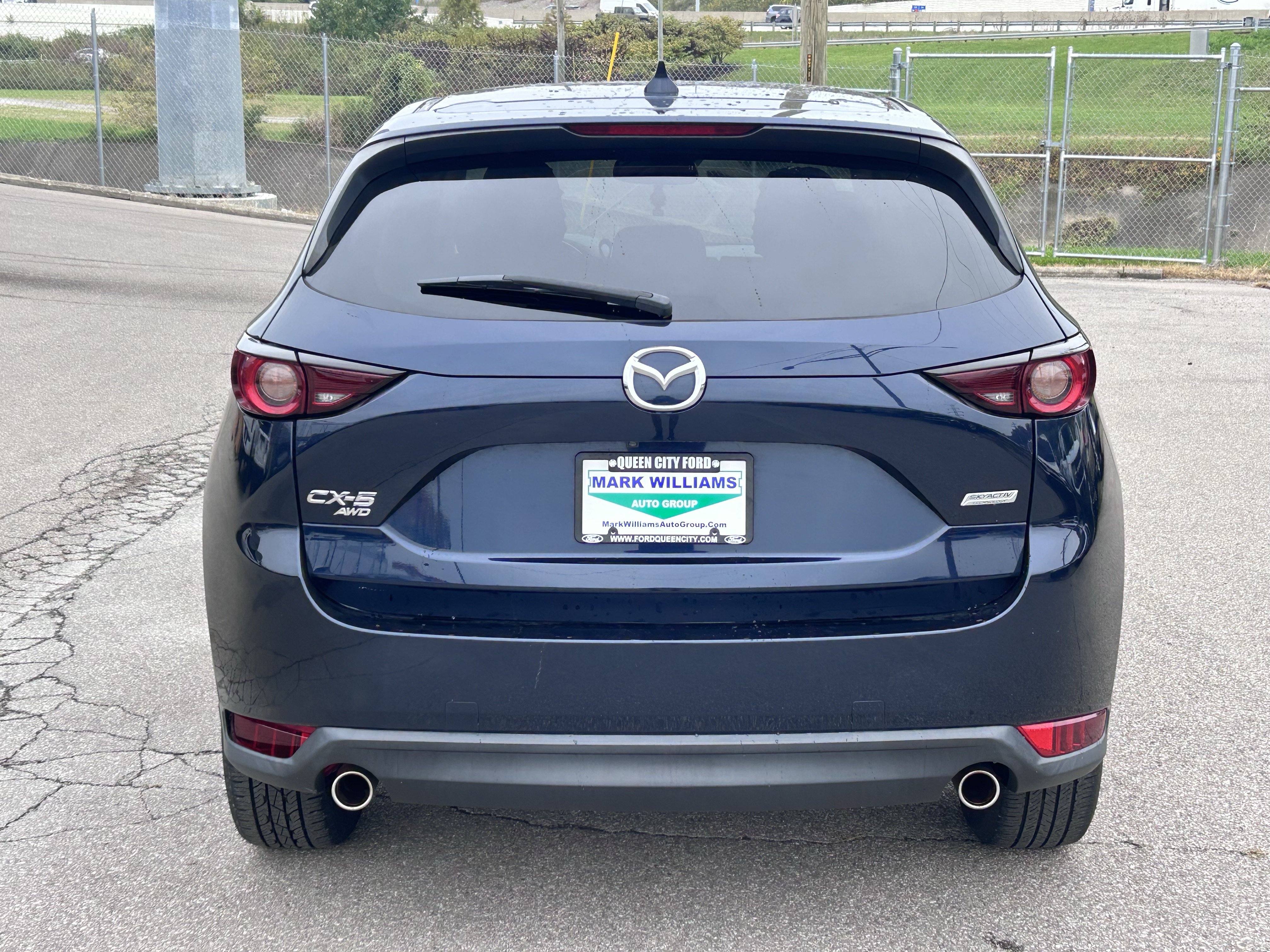 Used 2018 MAZDA CX-5 Touring w/ Preferred Equipment Package AWD/4WD image 5