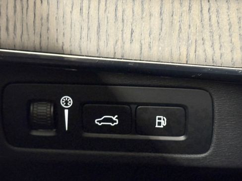 Used 2021 Volvo XC90 T8 Inscription w/ Advanced Package image 23