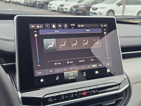 Certified 2026 Jeep Compass Limited image 22