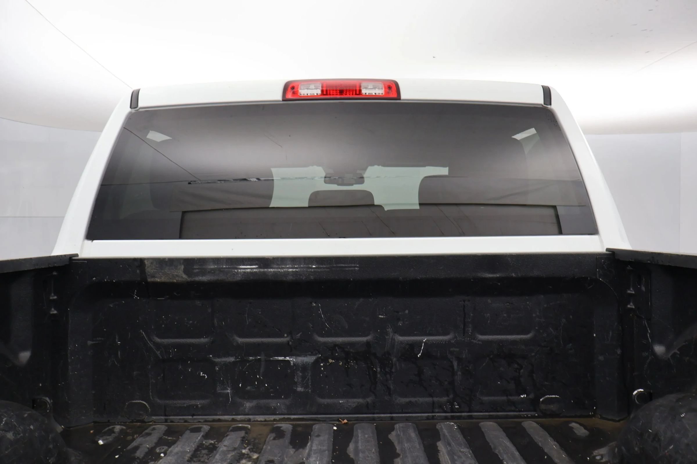 Used 2022 RAM 1500 Classic SLT w/ Electronics Group AWD/4WD image 13