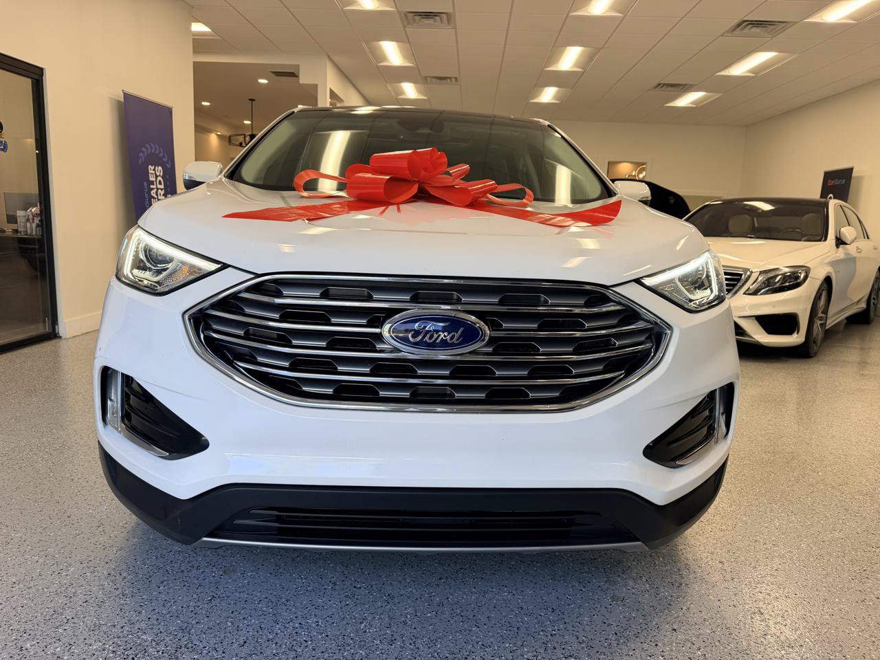 Used 2019 Ford Edge SEL w/ Equipment Group 201A AWD/4WD image 12