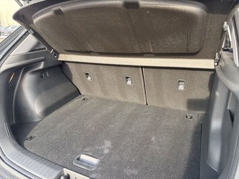 Certified 2022 Hyundai Kona SE image 28