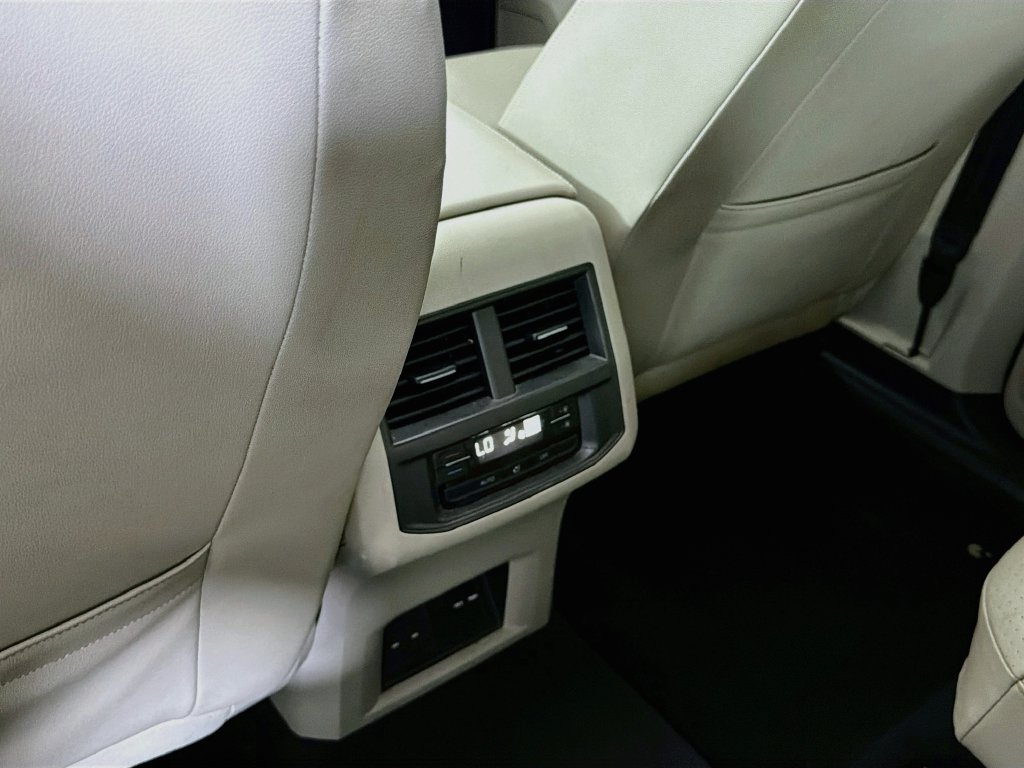 Used 2022 Volkswagen Atlas SE FWD image 27