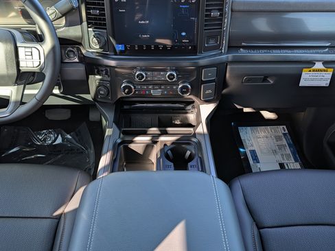 New 2026 Ford F250 Lariat w/ Lariat Ultimate Package image 46