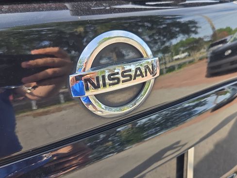 Used 2018 Nissan Murano Platinum FWD image 31