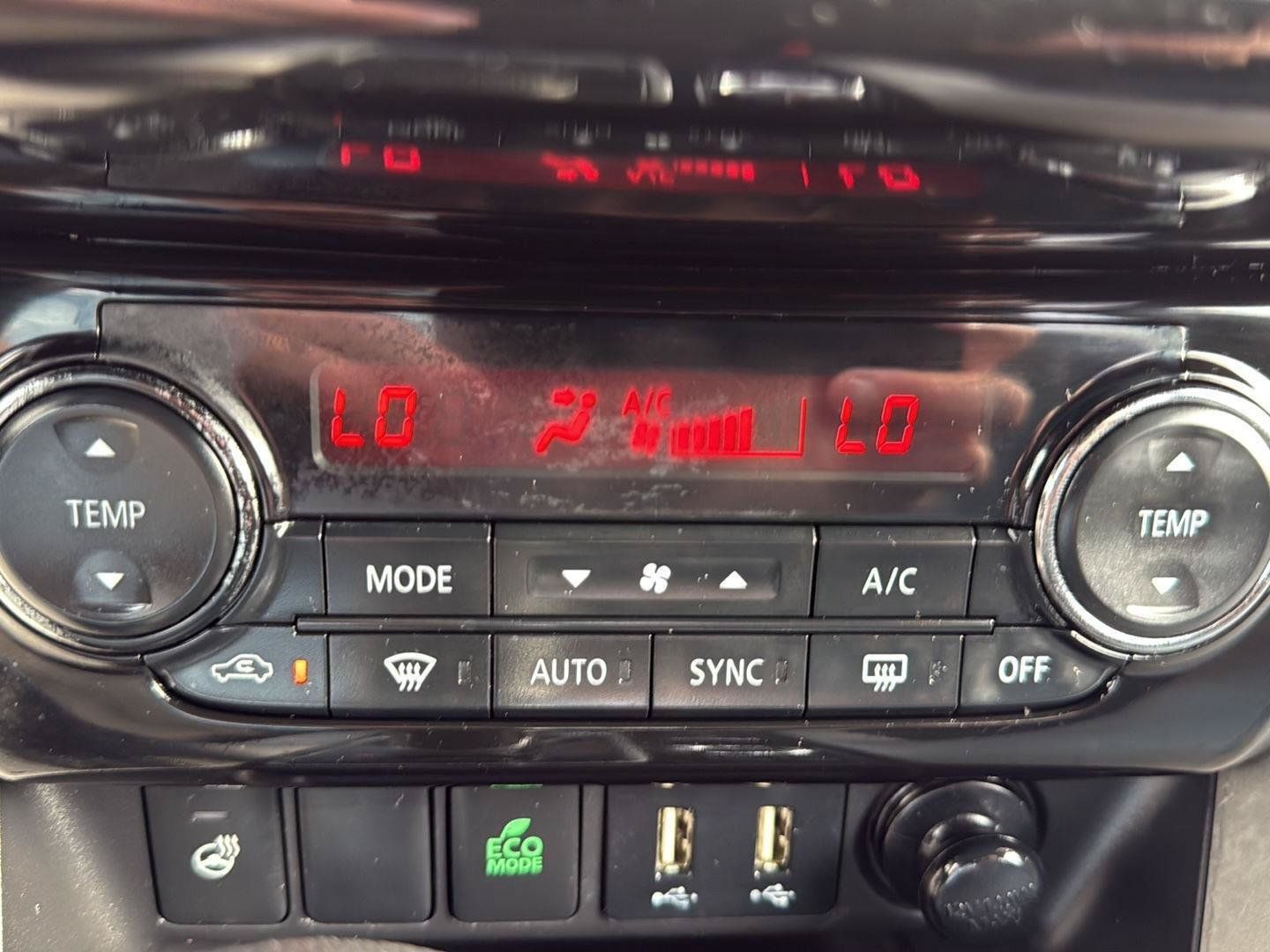 Used 2022 Mitsubishi Eclipse Cross SEL AWD/4WD image 19