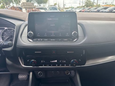 Used 2021 Nissan Rogue SV w/ Premium Package FWD image 29