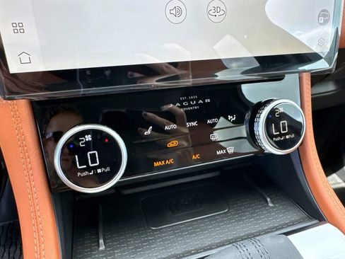 New 2026 Jaguar F-PACE R-Dynamic S AWD/4WD image 22