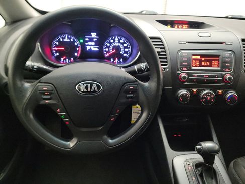 Used 2016 Kia Forte LX FWD image 22