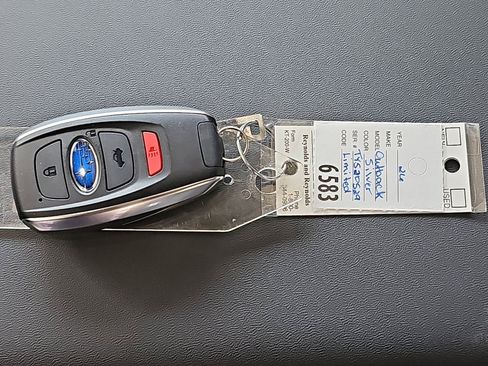 New 2026 Subaru Outback Limited AWD/4WD image 38