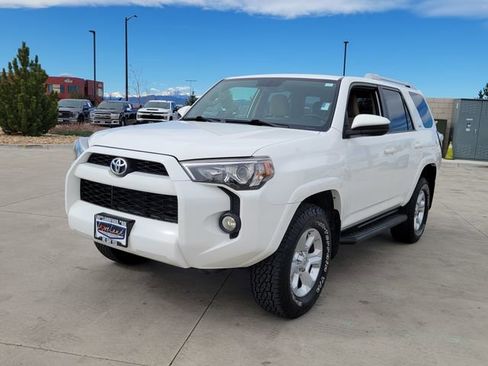 Used 2018 Toyota 4Runner SR5 image 4