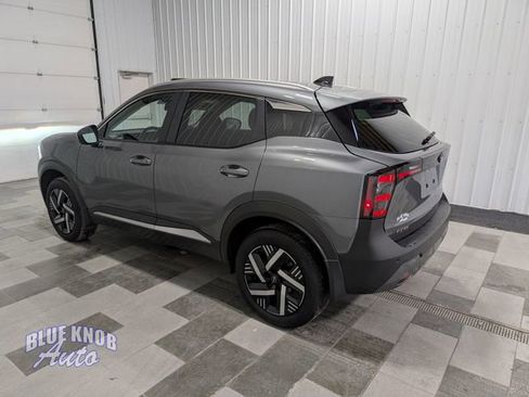 Used 2026 Nissan Kicks SV w/ SV Premium Package FWD image 2