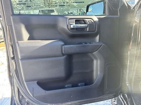 Used 2022 Chevrolet Silverado 1500 Custom Trail Boss w/ Safety Confidence Package image 19