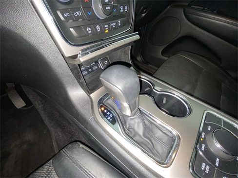 Used 2018 Jeep Grand Cherokee Limited w/ Luxury Group II image 20