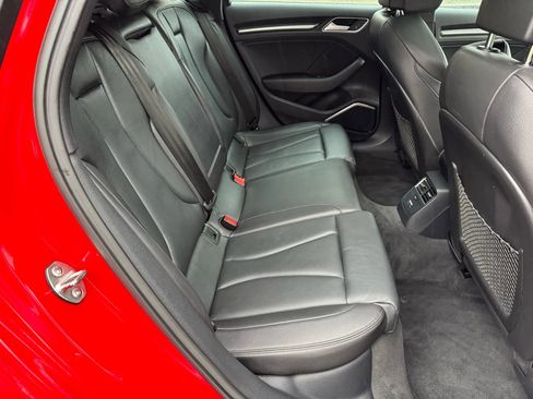 Used 2018 Audi A3 e-tron Prestige w/ Prestige Package image 27