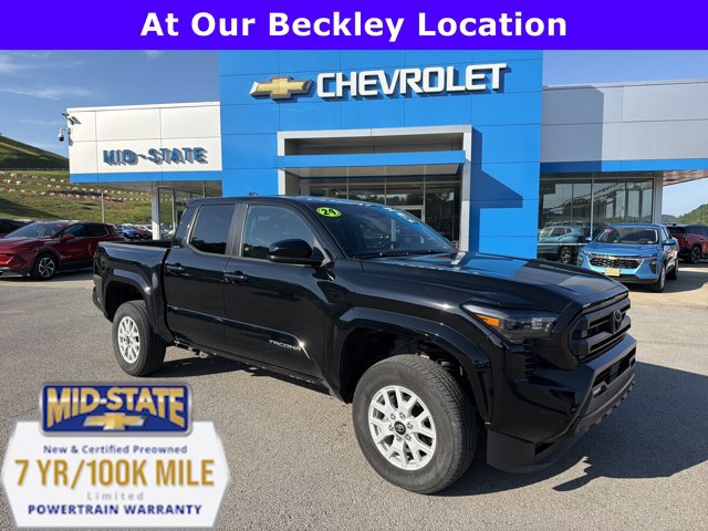 Used 2024 Toyota Tacoma SR5 AWD/4WD image 1