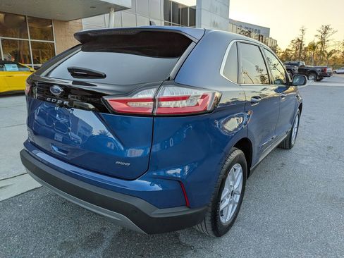 Certified 2023 Ford Edge SEL w/ Convenience Package image 5