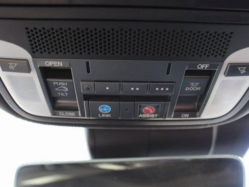 Used 2019 Acura TLX w/ Technology & A-SPEC Pkg image 22