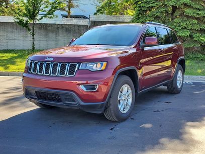 Used 2020 Jeep Grand Cherokee Laredo