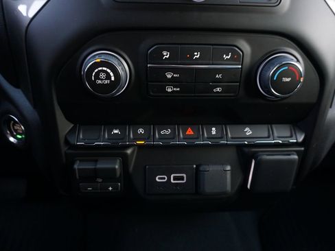 New 2026 Chevrolet Silverado 1500 Custom Trail Boss AWD/4WD image 15