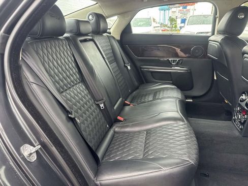 Used 2016 Jaguar XJ L Portfolio RWD image 11